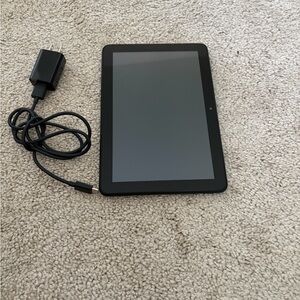 Amazon Fire HD 8 (12th Generation) 32gb - Tablet with Charger